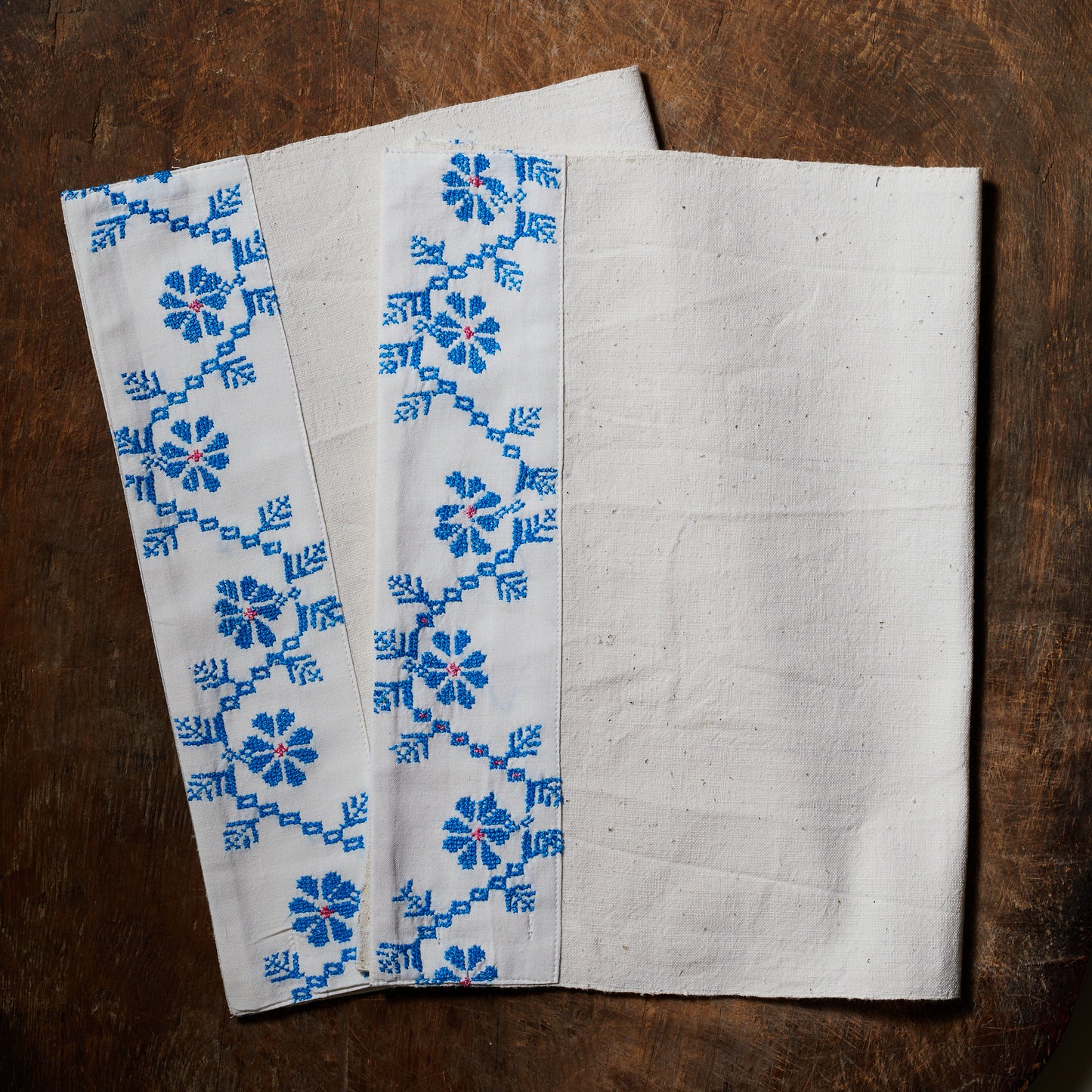 GIULIA Vintage Linen Placemats | Set of 2
