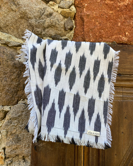 Black & White Ikat Napkins — Set of 2