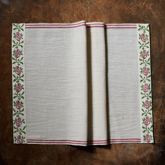 CALMLY Textured Vintage Linen Placemats | Set of 2