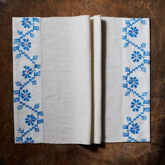 GIULIA Vintage Linen Placemats | Set of 2