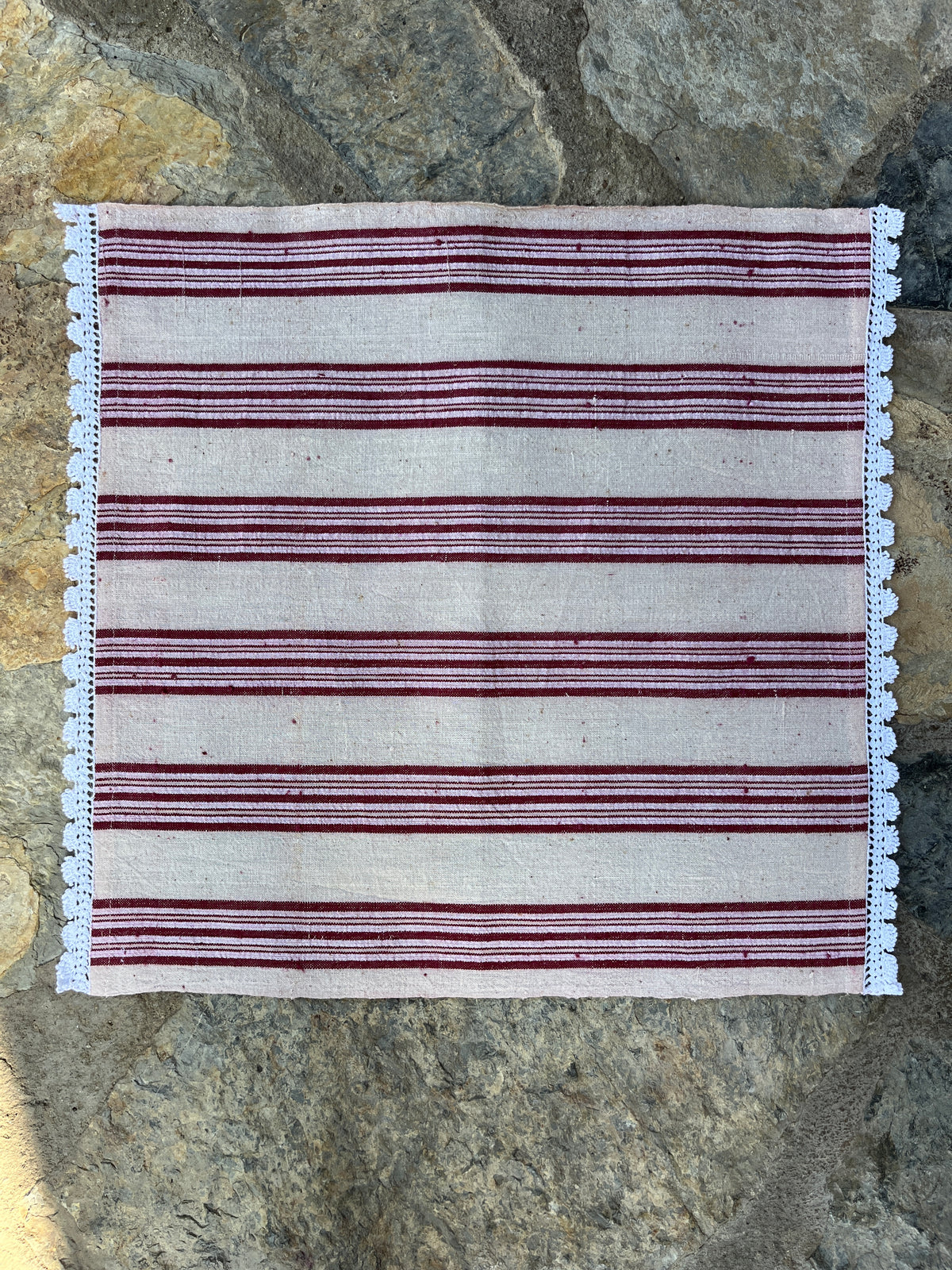 RUBY Vintage Linen Placemats | Set of 2
