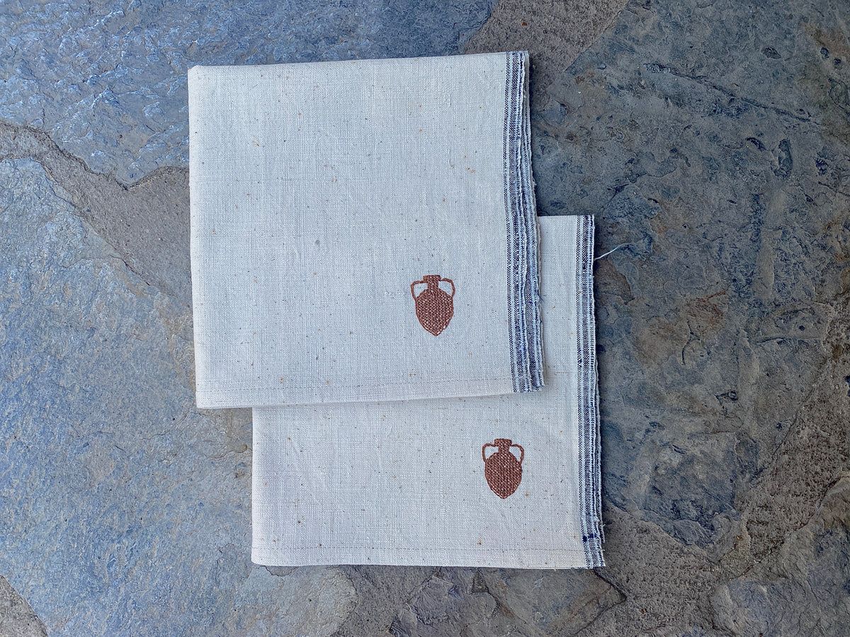 SQUARE Vintage Linen Placemats | Set of 4